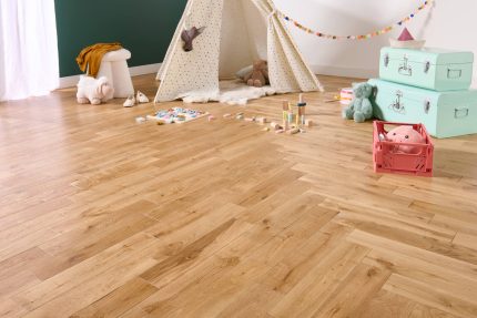 Parquet bâtons rompus Chêne massif - 15 x 90 mm
