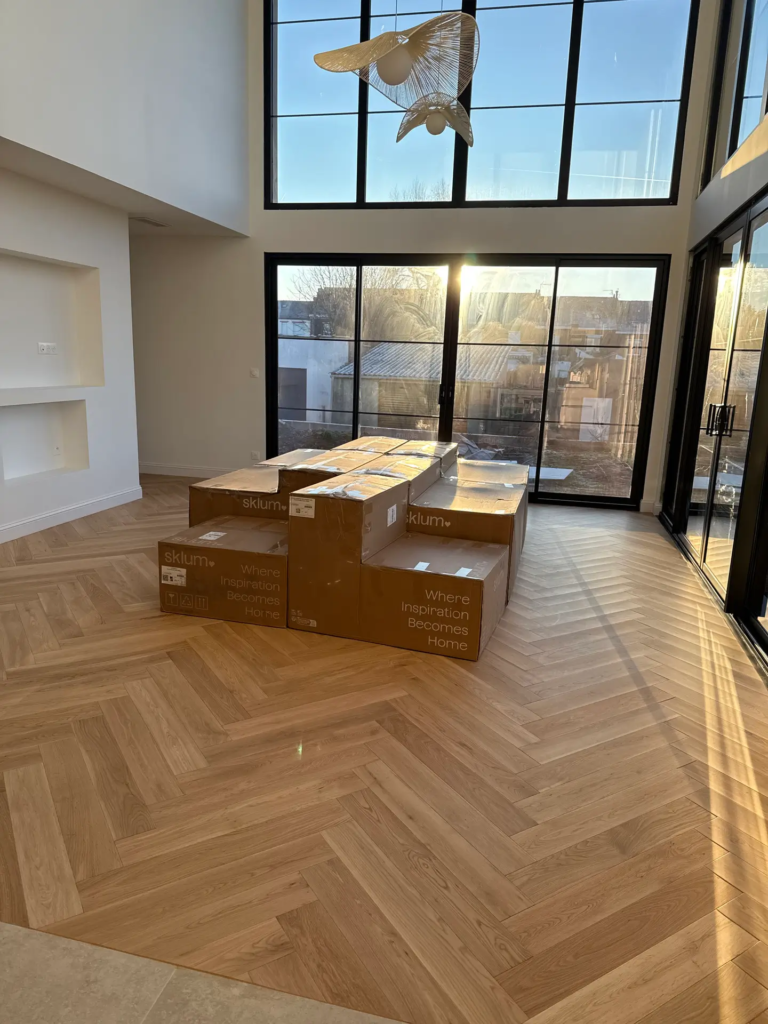 Parquet bâtons rompus à Leers – Chêne naturel 18 x 125 mm