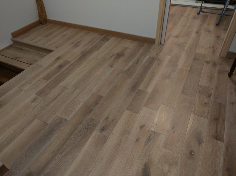 Parquet chêne cérusé blanc à Lille